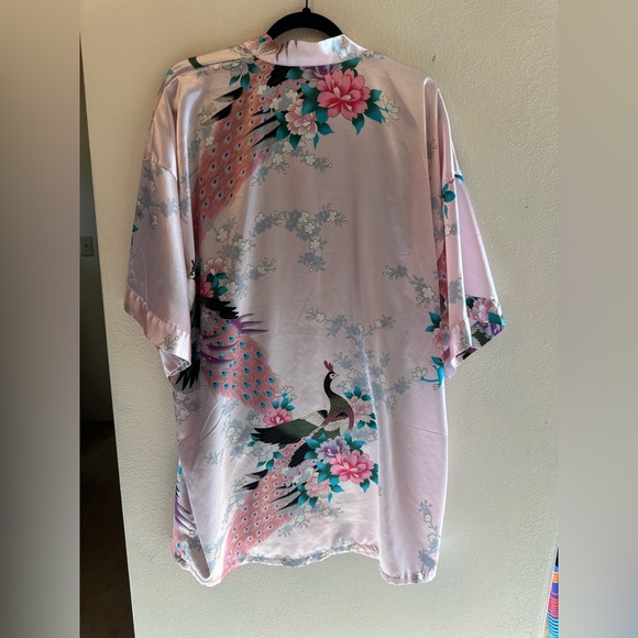 floral silk kimono bath robe with tie EUC - Picture 2 of 2